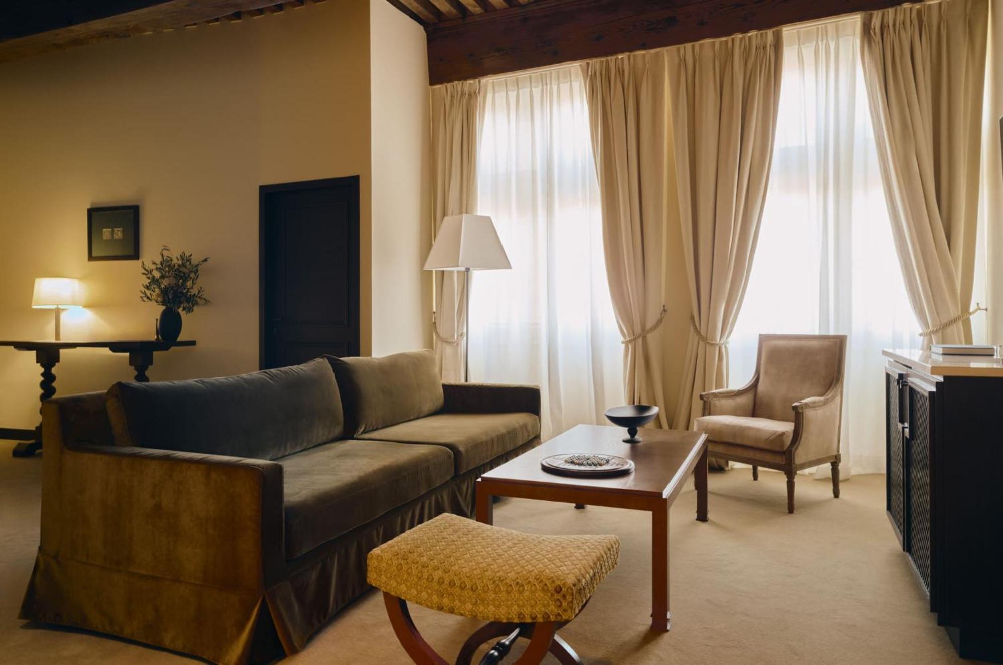 Suite con 2 Camere da Letto
